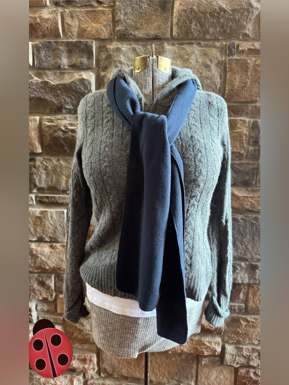 Gray Cable-Knit Hoodie Sweater with Navy Scarf - angora -M